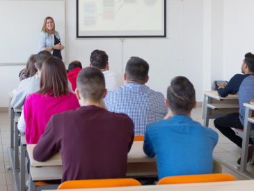 Scuole serali a Vittoria
